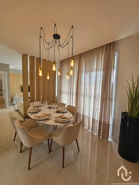 Foto 1 de Apartamento com 3 quartos à venda, 168m2 em Centro, Balneario Picarras - SC