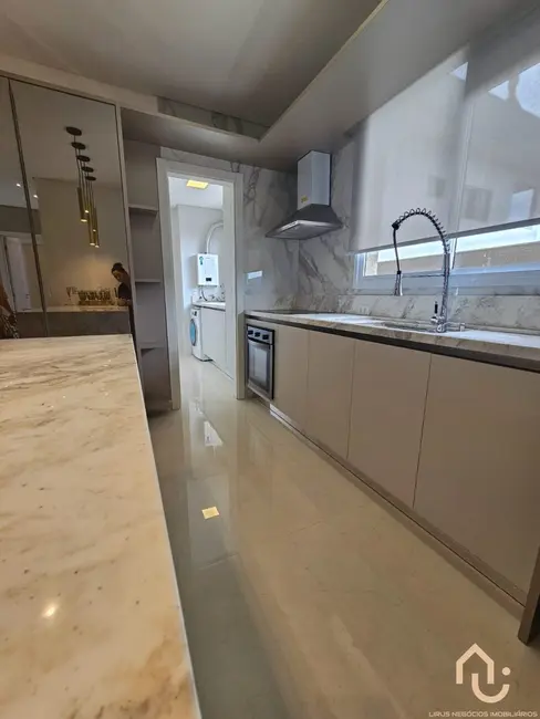 Foto 3 de Apartamento com 3 quartos à venda, 168m2 em Centro, Balneario Picarras - SC