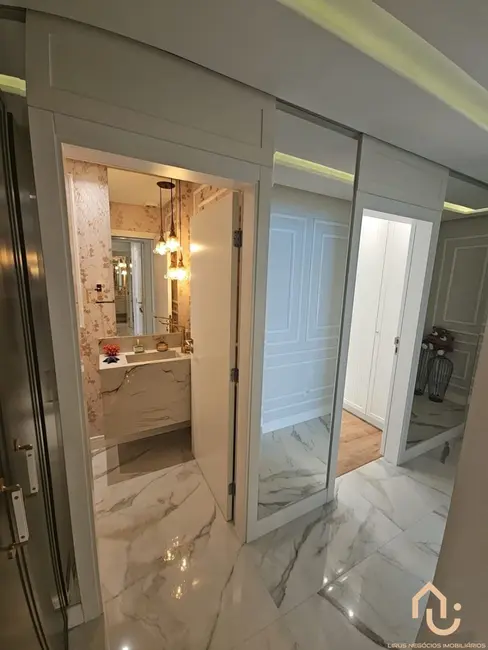 Foto 6 de Apartamento com 5 quartos à venda, 197m2 em Balneario Picarras - SC