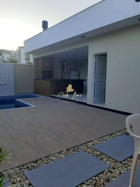 Foto 1 de Casa com 3 quartos à venda, 187m2 em Pedra Branca, Palhoca - SC