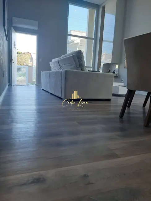 Foto 5 de Casa com 3 quartos à venda, 187m2 em Pedra Branca, Palhoca - SC