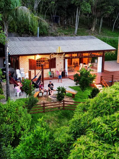 Chácara com 3 quartos à venda, 80m2 em Centro, Santo Amaro Da Imperatriz - SC - imagem 4 Foto 4 de Chácara com 3 quartos à venda, 80m2 em Centro, Santo Amaro Da Imperatriz - SC