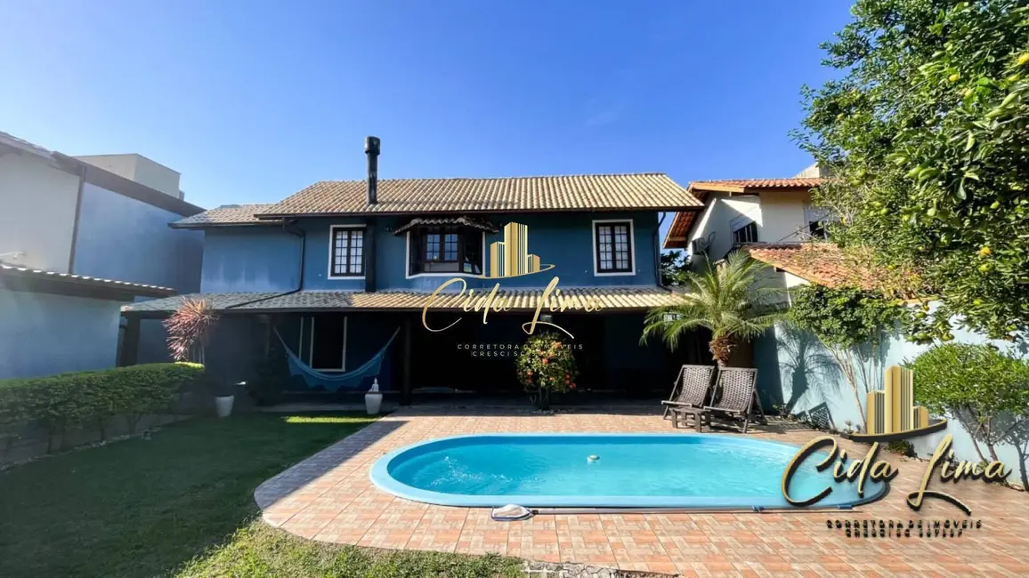 Foto 2 de Casa com 3 quartos à venda, 228m2 em Rio Tavares, Florianopolis - SC