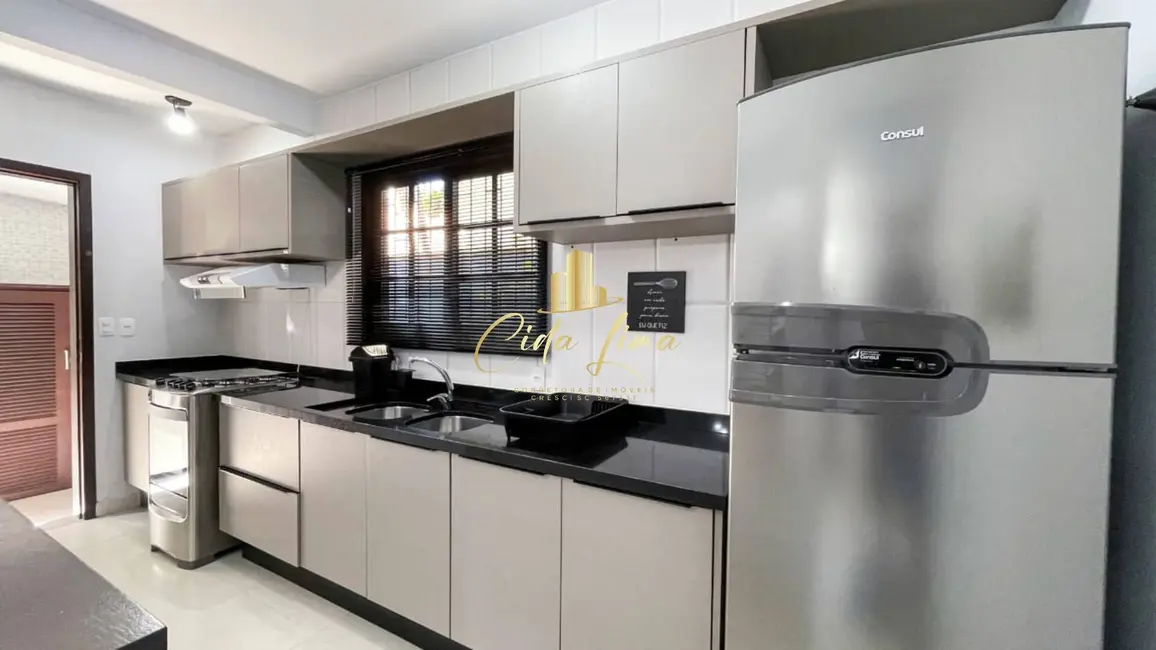 Foto 8 de Casa com 3 quartos à venda, 228m2 em Rio Tavares, Florianopolis - SC