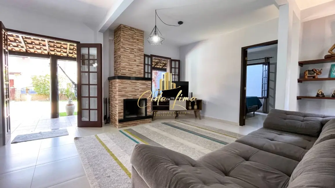 Foto 9 de Casa com 3 quartos à venda, 228m2 em Rio Tavares, Florianopolis - SC