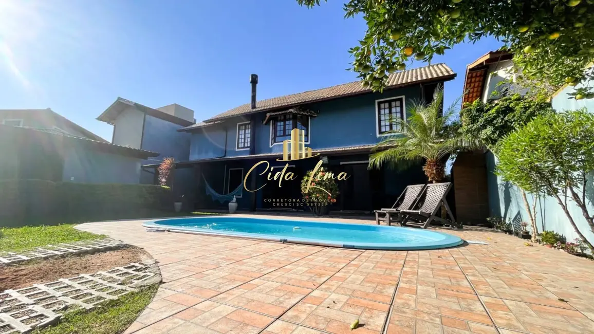 Foto 3 de Casa com 3 quartos à venda, 228m2 em Rio Tavares, Florianopolis - SC
