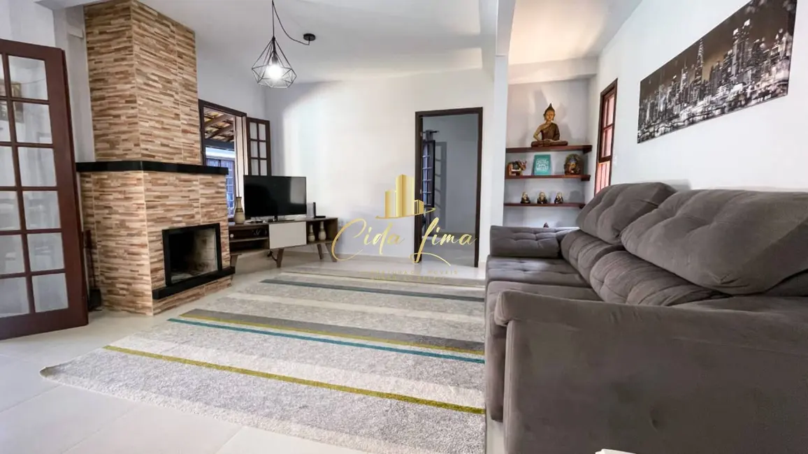 Foto 4 de Casa com 3 quartos à venda, 228m2 em Rio Tavares, Florianopolis - SC