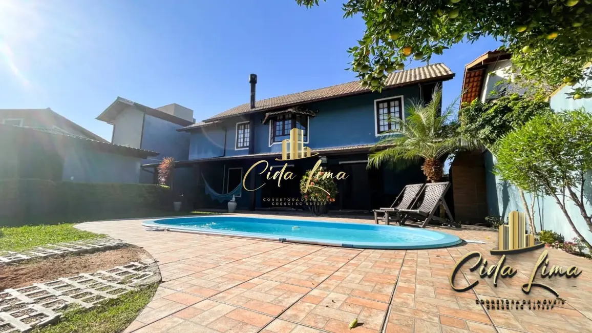 Foto 3 de Casa com 3 quartos à venda, 228m2 em Rio Tavares, Florianopolis - SC