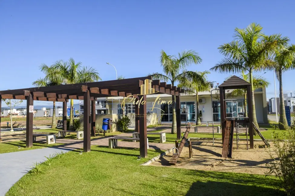 Casa com 2 quartos à venda, 95m2 em Beira Rio, Biguacu - SC - imagem 5 Foto 5 de Casa com 2 quartos à venda, 95m2 em Beira Rio, Biguacu - SC