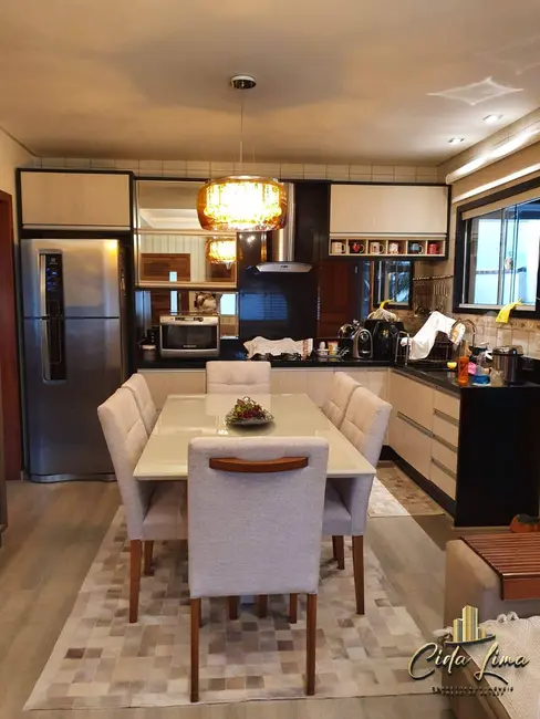 Foto 6 de Casa com 2 quartos à venda em Madri, Palhoca - SC