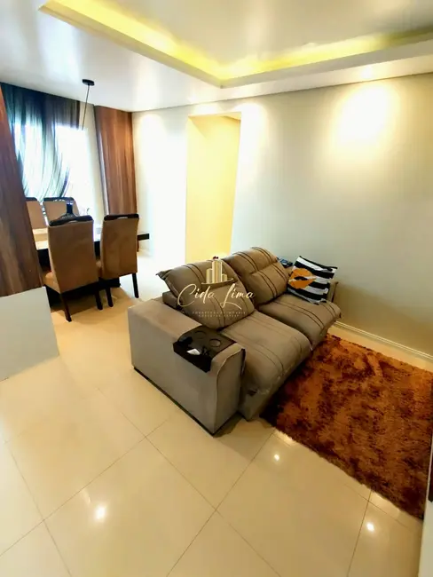 Foto 1 de Apartamento com 3 quartos à venda, 76m2 em Barreiros, Sao Jose - SC