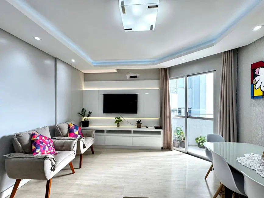 Foto 6 de Apartamento com 3 quartos à venda, 74m2 em Barreiros, Sao Jose - SC