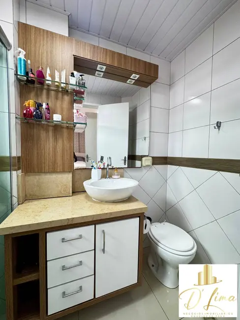 Foto 4 de Apartamento com 3 quartos à venda, 74m2 em Barreiros, Sao Jose - SC