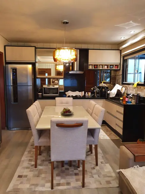 Foto 8 de Casa com 2 quartos à venda, 95m2 em Madri, Palhoca - SC