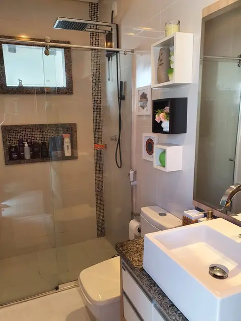 Casa com 2 quartos à venda, 95m2 em Madri, Palhoca - SC - imagem 6 Foto 6 de Casa com 2 quartos à venda, 95m2 em Madri, Palhoca - SC