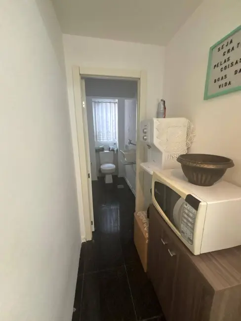 Foto 2 de Sala Comercial à venda, 18m2 em Centro, Florianopolis - SC