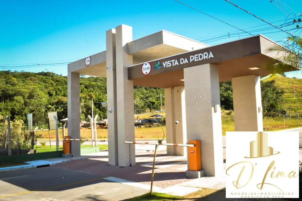 Foto 1 de Terreno / Lote à venda, 360m2 em Forquilhas, Sao Jose - SC