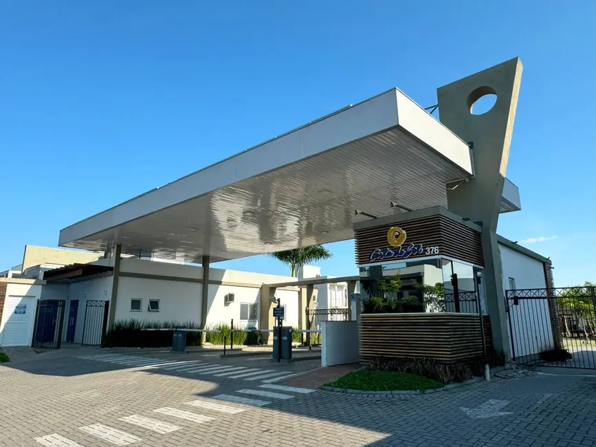 Casa com 3 quartos à venda, 150m2 em Beira Rio, Biguacu - SC - imagem 2 Foto 2 de Casa com 3 quartos à venda, 150m2 em Beira Rio, Biguacu - SC