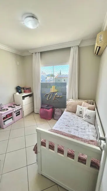 Foto 4 de Casa com 3 quartos à venda, 190m2 em Centro, Palhoca - SC