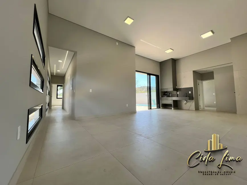 Foto 6 de Casa com 3 quartos à venda, 175m2 em Pedra Branca, Palhoca - SC