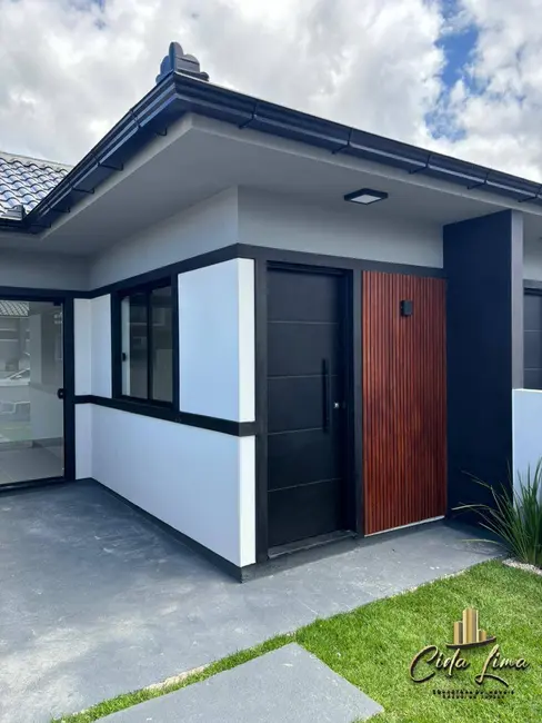 Foto 2 de Casa com 2 quartos à venda, 48m2 em Forquilhas, Sao Jose - SC