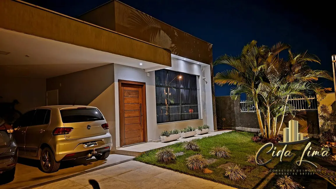 Foto 1 de Casa com 3 quartos à venda, 179m2 em Forquilhas, Sao Jose - SC