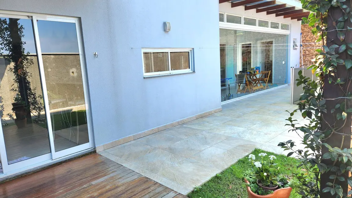 Foto 8 de Casa com 3 quartos à venda, 179m2 em Forquilhas, Sao Jose - SC