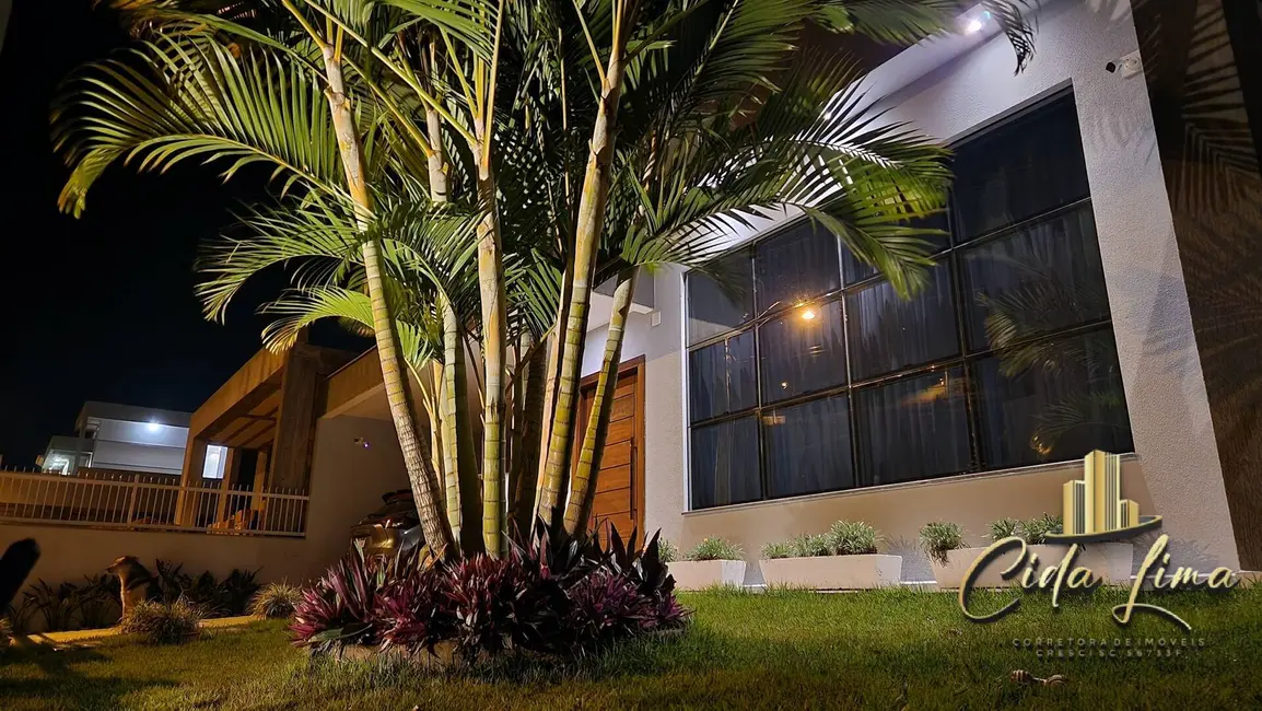 Foto 2 de Casa com 3 quartos à venda, 179m2 em Forquilhas, Sao Jose - SC