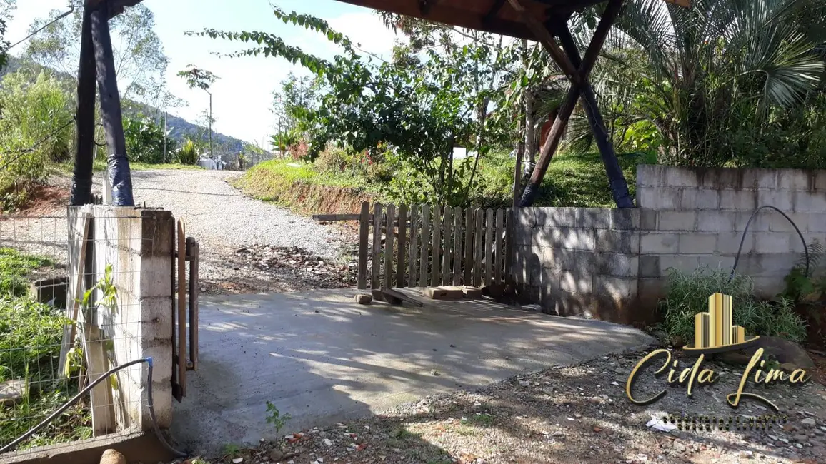 Chácara com 2 quartos à venda, 2000m2 em Fundos, Biguacu - SC - imagem 7 Foto 7 de Chácara com 2 quartos à venda, 2000m2 em Fundos, Biguacu - SC