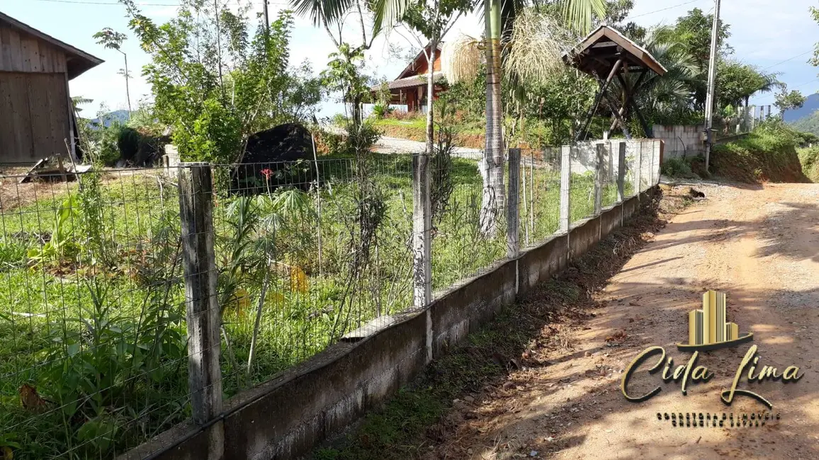 Chácara com 2 quartos à venda, 2000m2 em Fundos, Biguacu - SC - imagem 9 Foto 9 de Chácara com 2 quartos à venda, 2000m2 em Fundos, Biguacu - SC