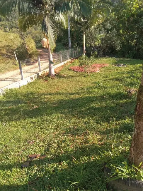 Chácara com 2 quartos à venda, 2000m2 em Fundos, Biguacu - SC - imagem 6 Foto 6 de Chácara com 2 quartos à venda, 2000m2 em Fundos, Biguacu - SC