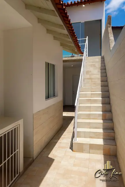 Casa com 2 quartos para alugar, 200m2 em Florianopolis - SC - imagem 2 Foto 2 de Casa com 2 quartos para alugar, 200m2 em Florianopolis - SC