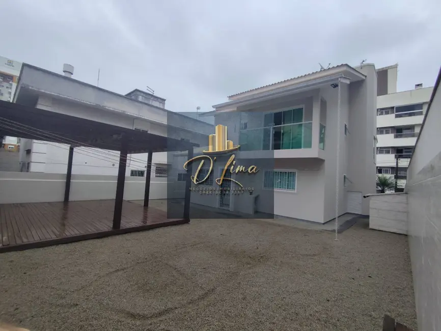 Foto 4 de Casa com 3 quartos à venda, 196m2 em Pagani, Palhoca - SC