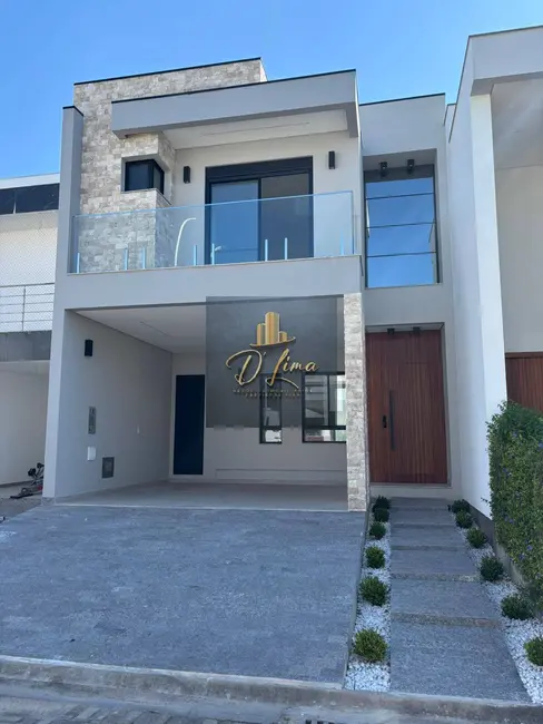 Casa com 3 quartos à venda, 177m2 em Beira Rio, Biguacu - SC - imagem 3 Foto 3 de Casa com 3 quartos à venda, 177m2 em Beira Rio, Biguacu - SC