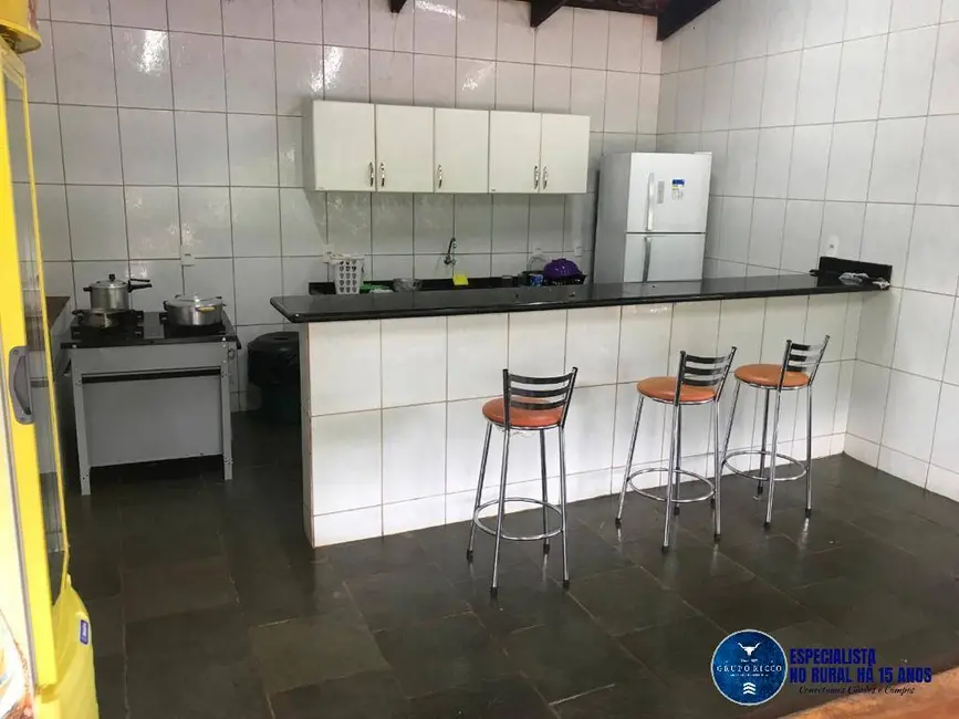 Foto 4 de Chácara com 3 quartos à venda, 3000m2 em Parque Maracanã, Goiania - GO