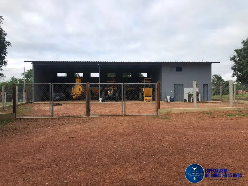 Foto 3 de Fazenda / Haras à venda, 105m2 em Fazenda Nova - GO