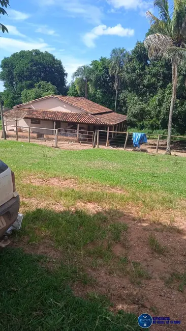 Foto 3 de Fazenda / Haras com 3 quartos à venda, 56m2 em Ivolandia - GO