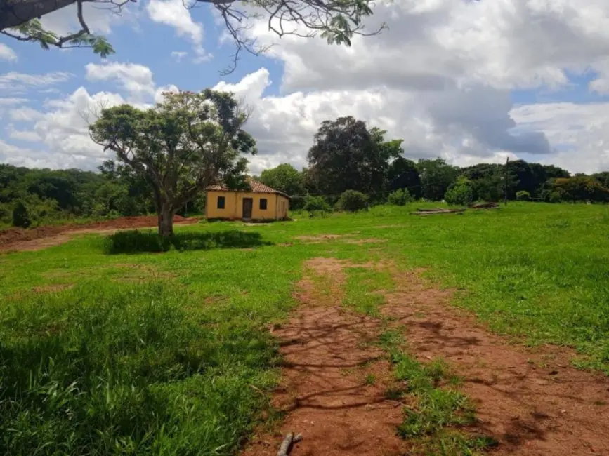 Foto 2 de Fazenda / Haras à venda, 37m2 em Sanclerlandia - GO