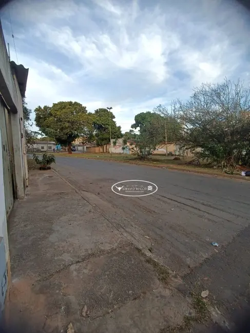 Foto 1 de Casa com 7 quartos à venda, 449m2 em Jardim Goiás, Goiania - GO