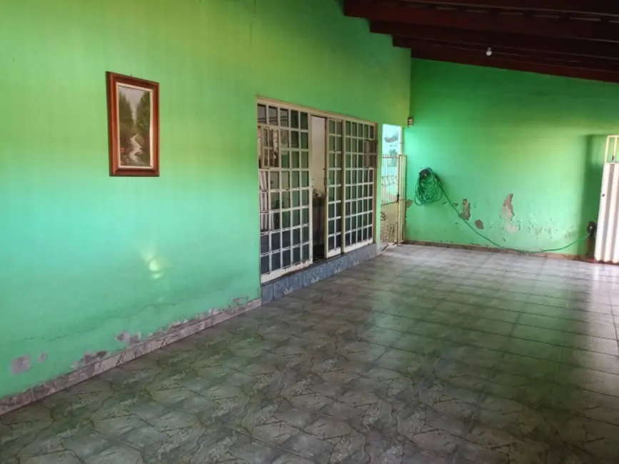 Foto 2 de Casa com 3 quartos à venda, 200m2 em Residencial Goiânia Viva, Goiania - GO