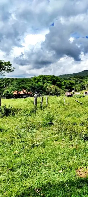 Foto 1 de Fazenda / Haras à venda, 80m2 em Ivolandia - GO