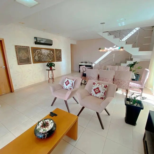Foto 1 de Cobertura com 4 quartos à venda, 202m2 em Goiania - GO