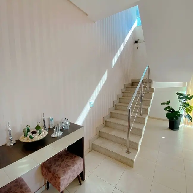 Foto 6 de Cobertura com 4 quartos à venda, 202m2 em Goiania - GO