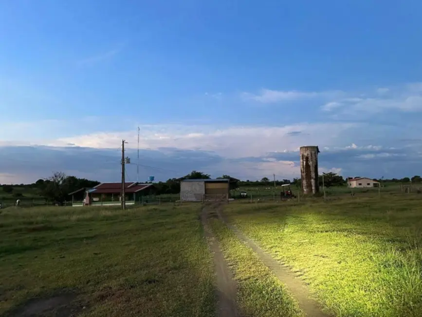 Foto 5 de Fazenda / Haras à venda, 74m2 em Nova Crixas - GO