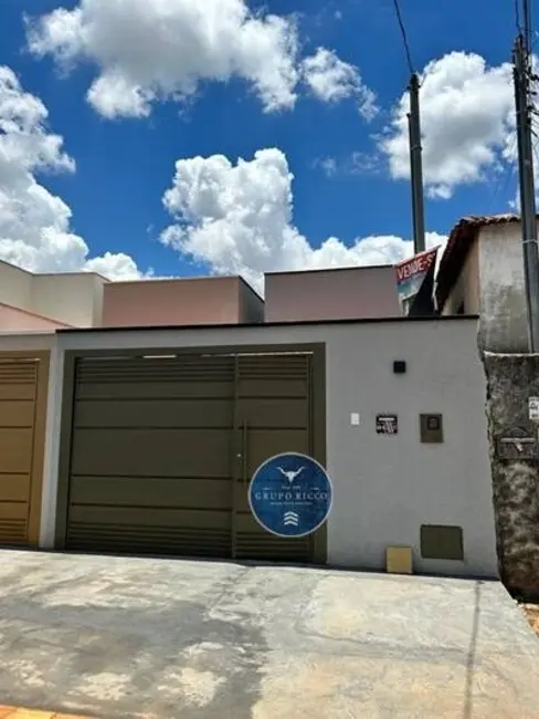 Foto 1 de Casa com 2 quartos à venda, 150m2 em Jardim Belvedere, Goiania - GO