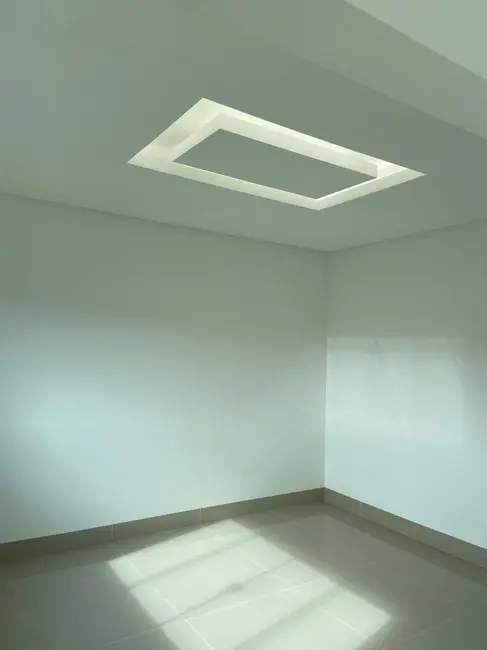 Sobrado com 5 quartos à venda, 250m2 em Residencial Monte Cristo, Trindade - GO - imagem 7 Foto 7 de Sobrado com 5 quartos à venda, 250m2 em Residencial Monte Cristo, Trindade - GO