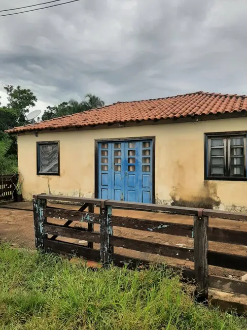 Foto 2 de Fazenda / Haras à venda, 34m2 em Montes Claros De Goias - GO