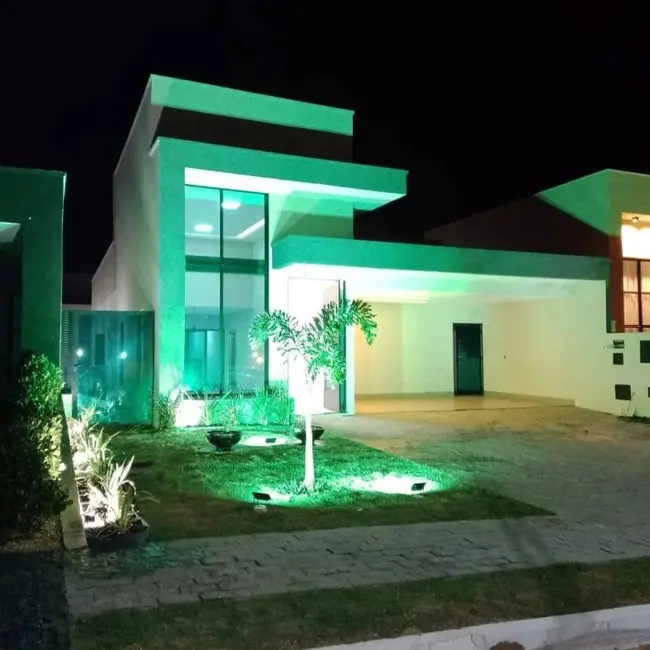 Foto 1 de Casa de Condomínio com 3 quartos à venda, 360m2 em Setor Morada do Lago, Trindade - GO