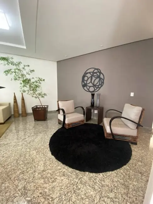 Foto 4 de Sobrado com 4 quartos à venda, 700m2 em Residencial Alphaville Flamboyant, Goiania - GO