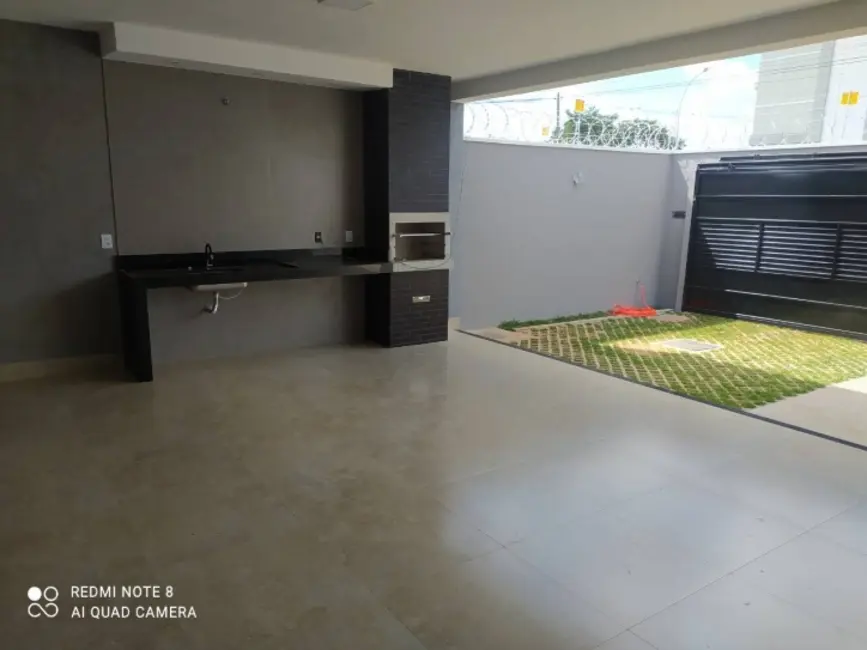 Foto 2 de Casa com 3 quartos à venda, 188m2 em Moinho dos Ventos, Goiania - GO